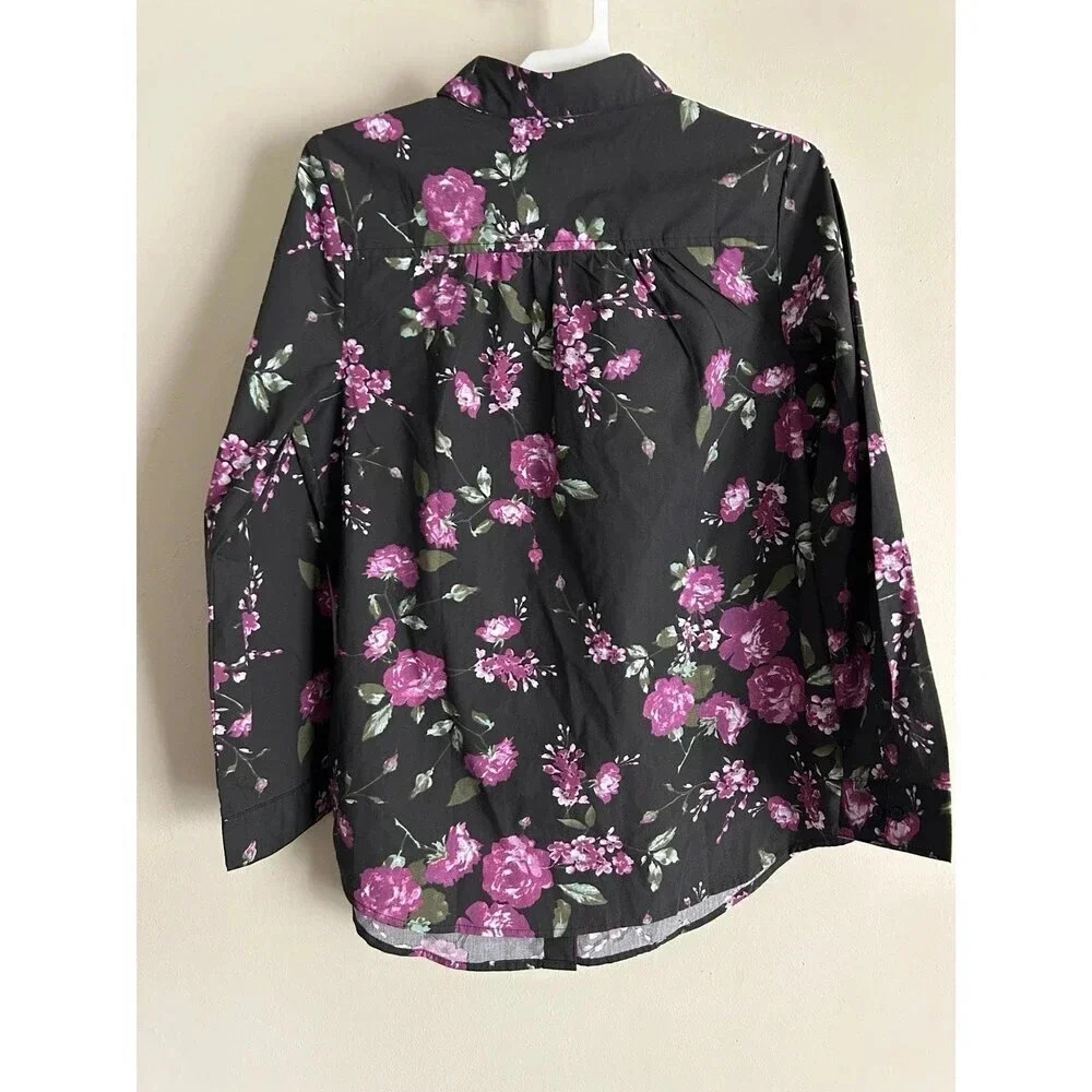 Women's Button Front Top - Picture 2 of 6